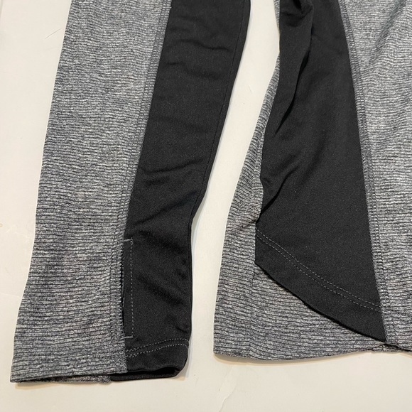 Women's Black/Gray Danskin Now Track Jacket Running Gym Athletic Half Zip Top M - Picture 5 of 11